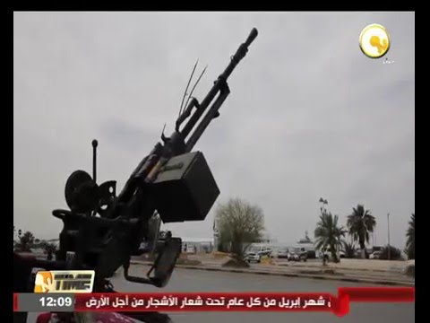 شاهد 101 من أعضاء برلمان طبرق يمنحون الثقة لحكومة السراج خارج قبة البرلمان الليبي