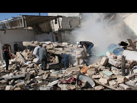 فيديو 10 قتلى و25 جريحا إثر استهداف القوات الحكومية أحياء في حلب