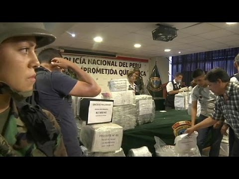 فيديو ضبط 1500 كغم كوكايين خلال أسبوع في البيرو