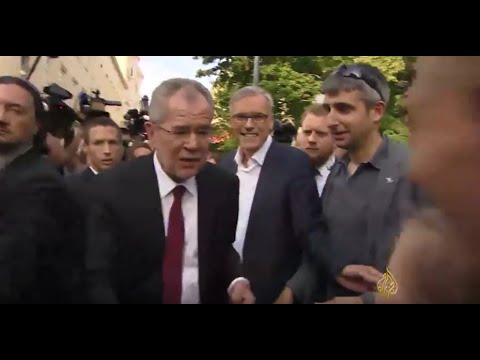 شاهد فان دير بيلين رئيسًا للنمسا