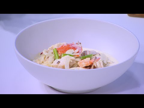 بالفيديو شاهد طريقة عمل شوربة سي فوود بالكابوريا و الكريمة