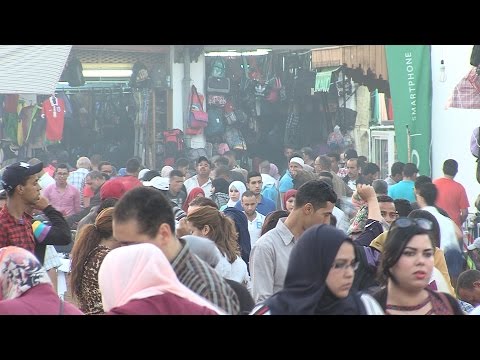 شاهد حركة مستمرة في الأسواق المغربية