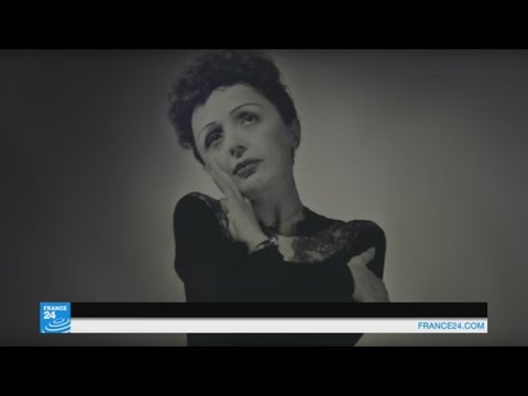 بالفيديو باريس تتحول من مدينة النور انطلقت الكتابة بحبر الضوء