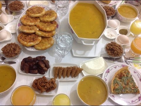شاهد مائدة إفطار رمضانية مغربية