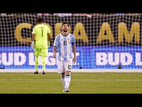 بالفيديو ليونيل ميسي اللاعب الأرجنتيني العالمي يعتزل اللعب مع فريق بلاده القومي