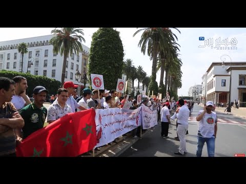 بالفيديو   فنيو الأسنان ينظمون وقفة احتجاجية في المغرب