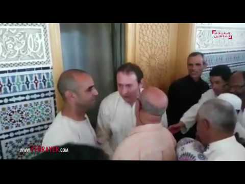 بالفيديو  برتغالي يعتنق الاسلام في مسجد الفردوس في البرنوصي