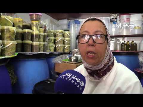 بالفيديو بائعة زيتون في الأحباس