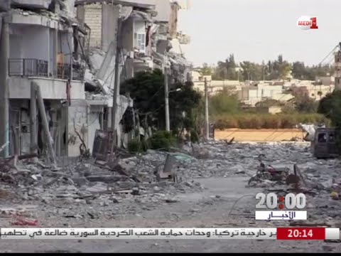 مدينة منبج غارقة وسط الحطام