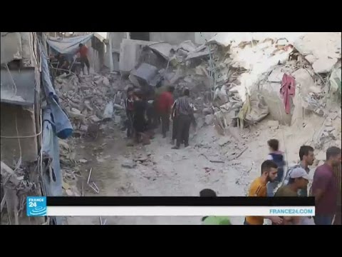 شاهد غارات جوية تستهدف أحياء في حلب وقرى في حماة