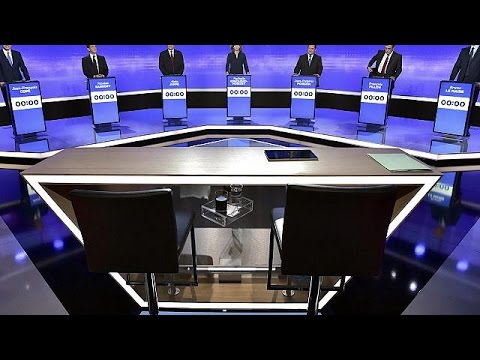 شاهد فرنسوا فيون يتقدّم في السباق التمهيدي لليمين والوسط