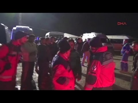 شاهد مقتل 3 عمال جرّاء انهيار منجم للنحاس في تركيا