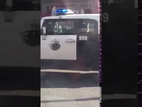 شاهد تصرف رجل أمن مع مسن يثير إعجاب السعوديين
