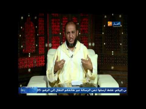 بالفيديو الشيخ حمو يؤكّد عدم جواز قراءة القرآن خلال العمل