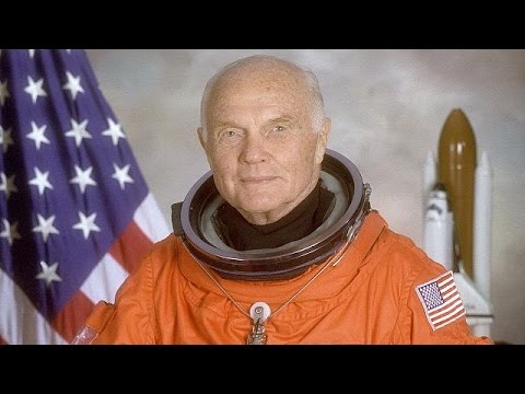 شاهد وفاة رائد الفضاء الأميركي جون غلين