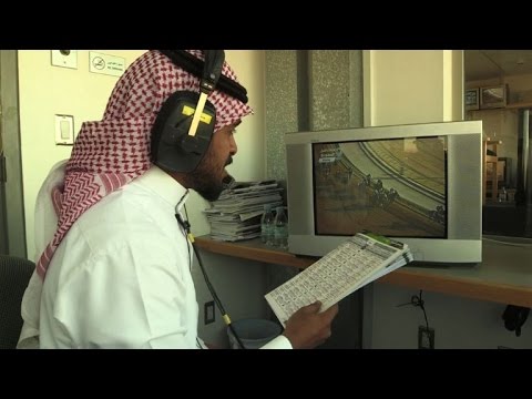 شاهد سباقات الخيل تجذب الشباب في السعودية