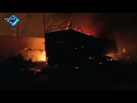 شاهد غارة جوية استهدفت قافلة مساعدات في حلب قبل أشهر