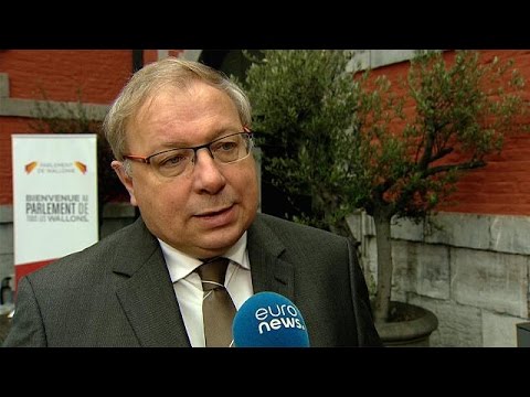 شاهد البرلمان الأوروبي يصوت على اتفاق التجارة الحرة مع كندا