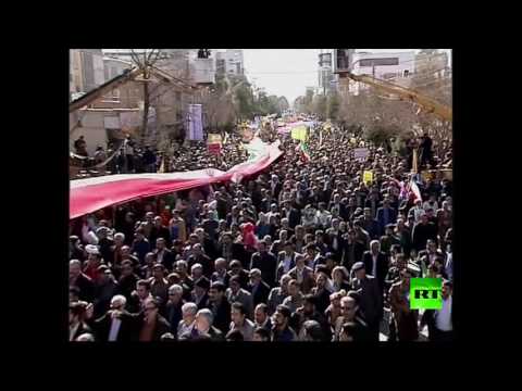 شاهد مسيرات في شوارع طهران احتفالاً بالذكرى 38 للثورة الإسلامية