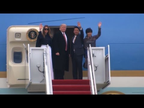 شاهد ترامب وآبي يشيدان بالعلاقات بين بلديهما