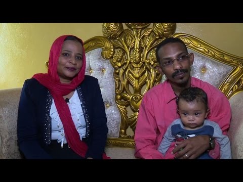 شاهد عائلة سودانية تريد الانتقال إلى الولايات المتحدة