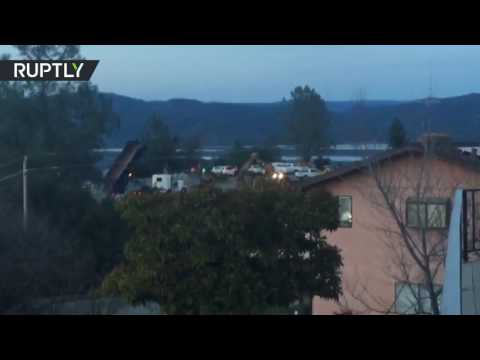 بالفيديو انهيار أعلى سد في الولايات المتحدة الأميركية