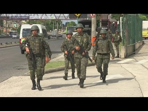 شاهد 9000 جندي لدعم الشرطة على أبواب كرنفال ريو