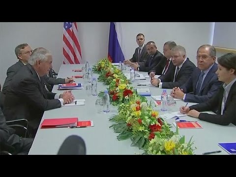 شاهد وزير خارجية أميركا يشترط التزام روسيا بتعهدات التعاون