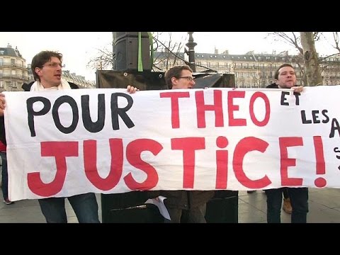 شاهد  تواصل المظاهرات في فرنسا ضد الشرطة