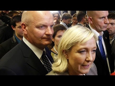 شاهد القضاء الفرنسي يوجه اتهامات لمديرة مكتب لوبان في قضية وظائف وهمية