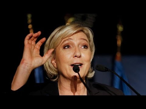 شاهد برلمانيون أوروبيون يصوِّتون لصالح رفع الحصانة عن مارين لوبان