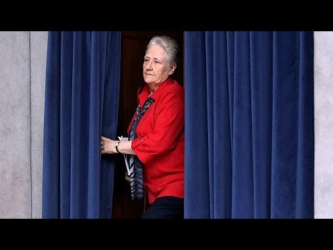 شاهد انتكاسة داخل لجنة البابا فرنسيس للتحقيق في اغتصاب الرهبان للأطفال