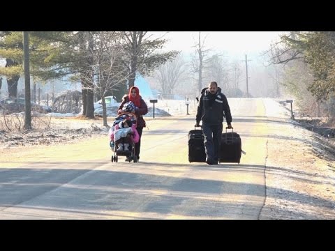 بالفيديو  المهاجرون يقصدون كندا خوفًا من سياسة دونالد ترامب