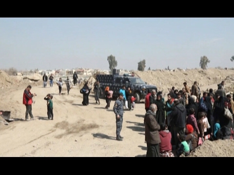 بالفيديو داعش يقصف الهاربين من الدواسة والنبي شيت