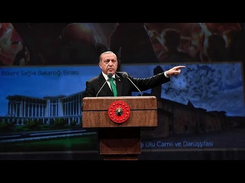 دعوات إلى عدم قطع الحوار الأوروبي التركي