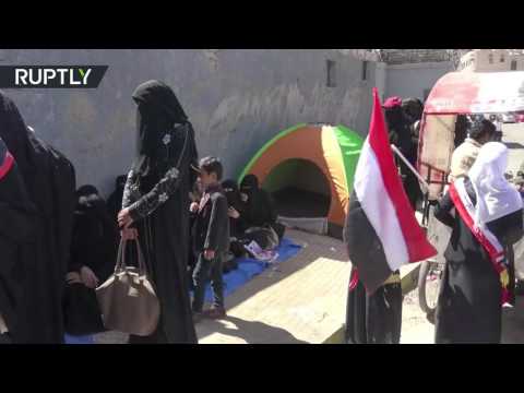 يمنيات يحتججن في صنعاء لوقف الحرب