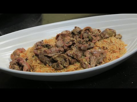 بالفيديو طريقة إعداد ومقادير طاجن شعرية بالكبد والقوانص