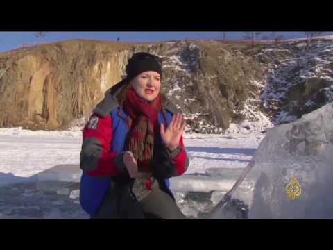 شاهد بحيرة متجمدة مسرح للأعمال الموسيقية