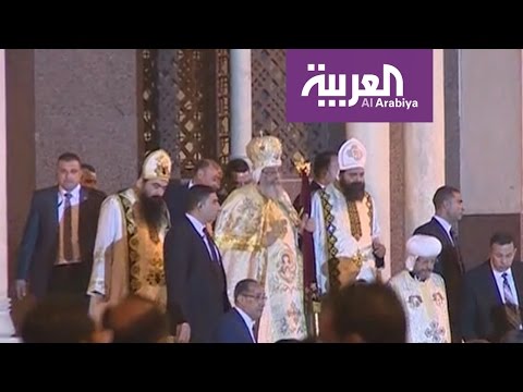 شاهد أقباط مصر يحيون عيد القيامة في أجواء حزن وقلق