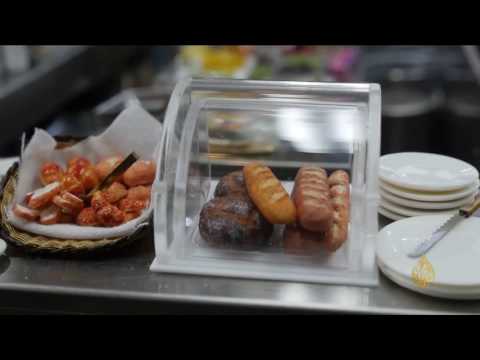 عائلة يابانية تتوارث فن تصغير الأشياء