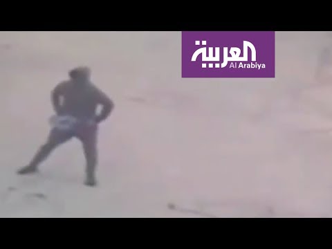 لص رياضي يقوم بالاحماء قبل عملية السرقة