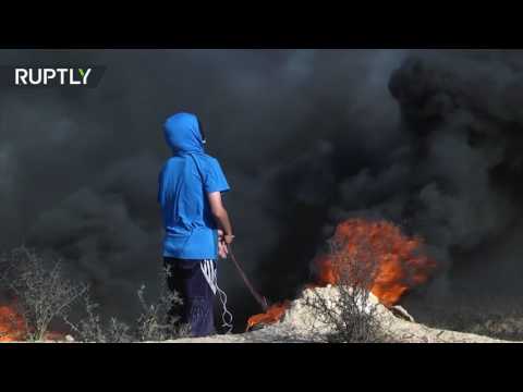 شاهد اشتباكات بين شبان فلسطينيين وجنود إسرائيليين