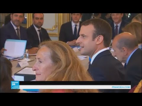 قانون العمل الجديد صيف ساخن ينتظر ماكرون