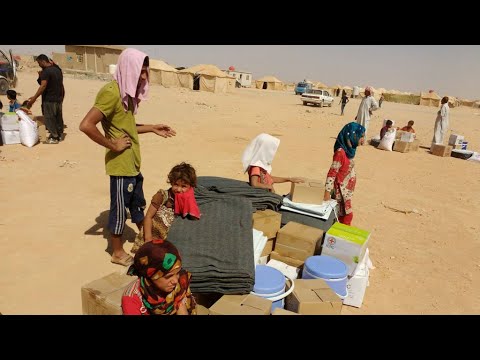 شاهد  قتلى وجرحى في تفجير انتحاري استهدف مخيما للنازحين في الأنبار