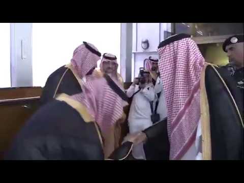 العاهل السعودي ينيب ابنه لإدارة شؤون البلاد الفترة المقبلة
