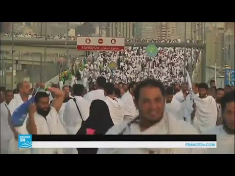 الرياض تفتح معبرها البري مع الدوحة لمرور الحجاج