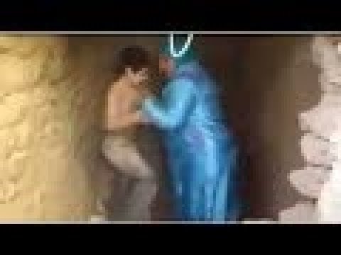 بالفيديو ماذا فعلت سيدة مع نجلها داخل الكهف