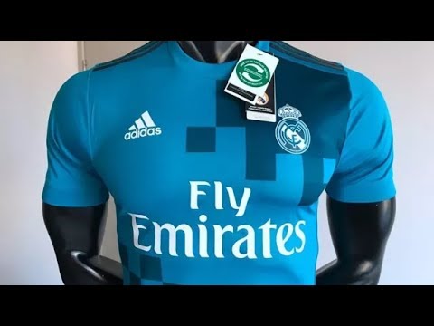 شاهد قميص نادي ريال مدريد الاحتياطي عن قرب