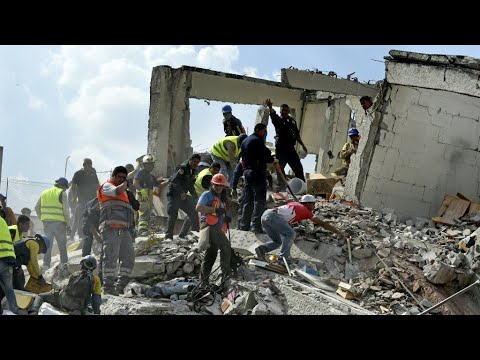 شاهد أكثر من مائتي قتيل في زلزال مدمر في المكسيك
