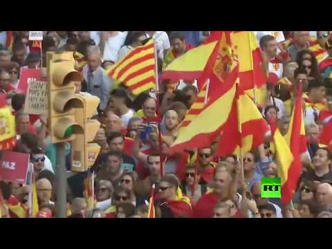 شاهد مظاهرات في برشلونة لأنصار وحدة إسبانيا